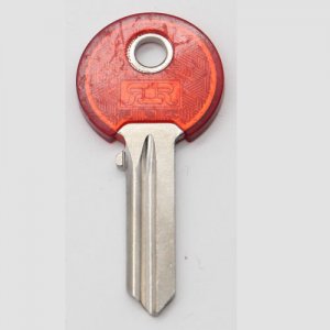 ST-07 five colours Plastic ul050 Brass house key